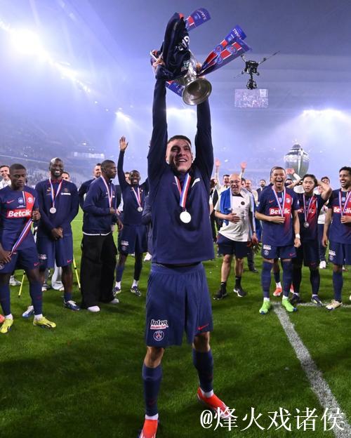 曼加斯:展现实力却受制于运气的葡体后卫 曼加斯:展现实力却受制于运气的葡体后卫